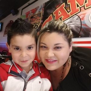 Meet your Posher, Mónica